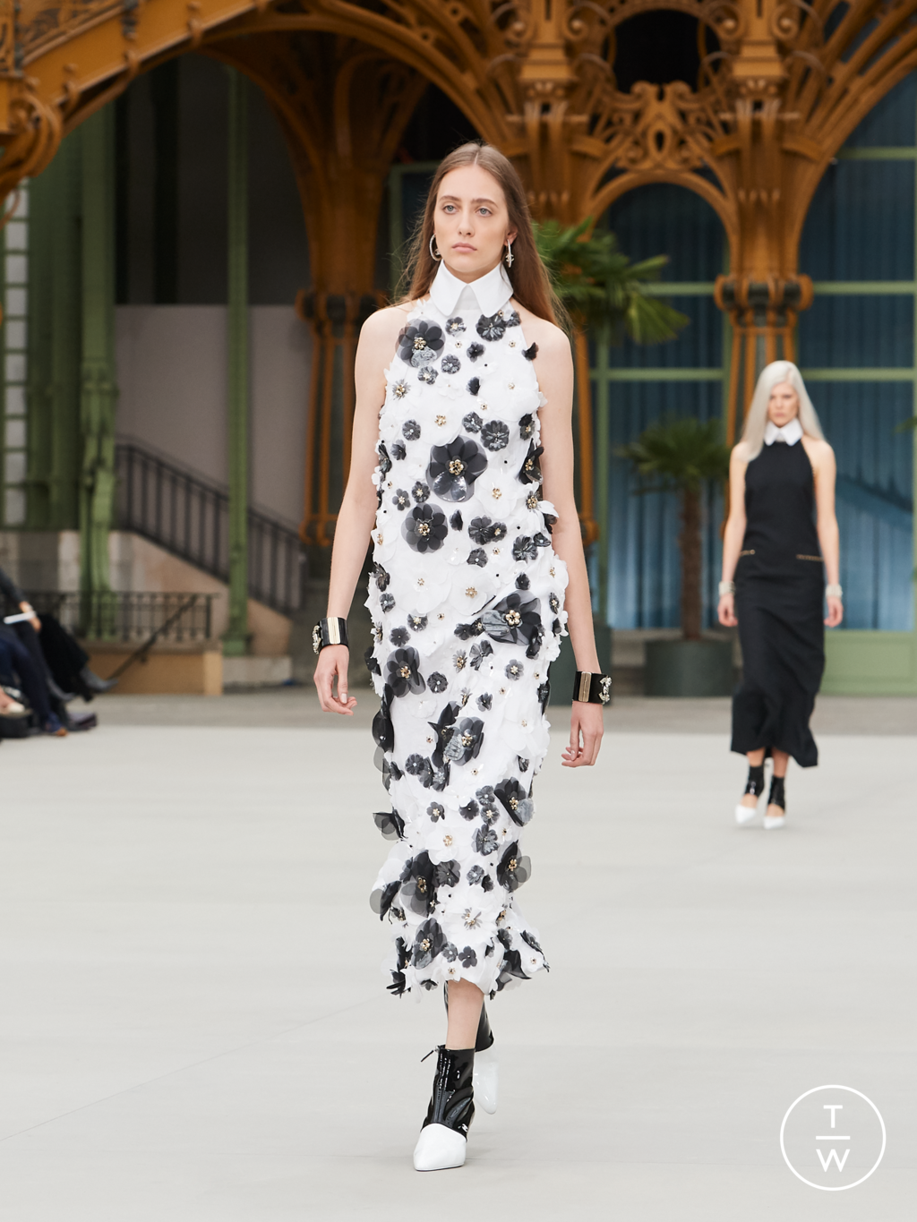 Fashion Week Paris Resort 2020 look 78 from the Chanel collection 女装