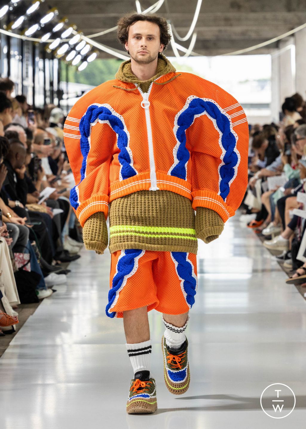 Fashion Week Paris Spring/Summer 2024 look 78 from the IFM PARIS collection 男装