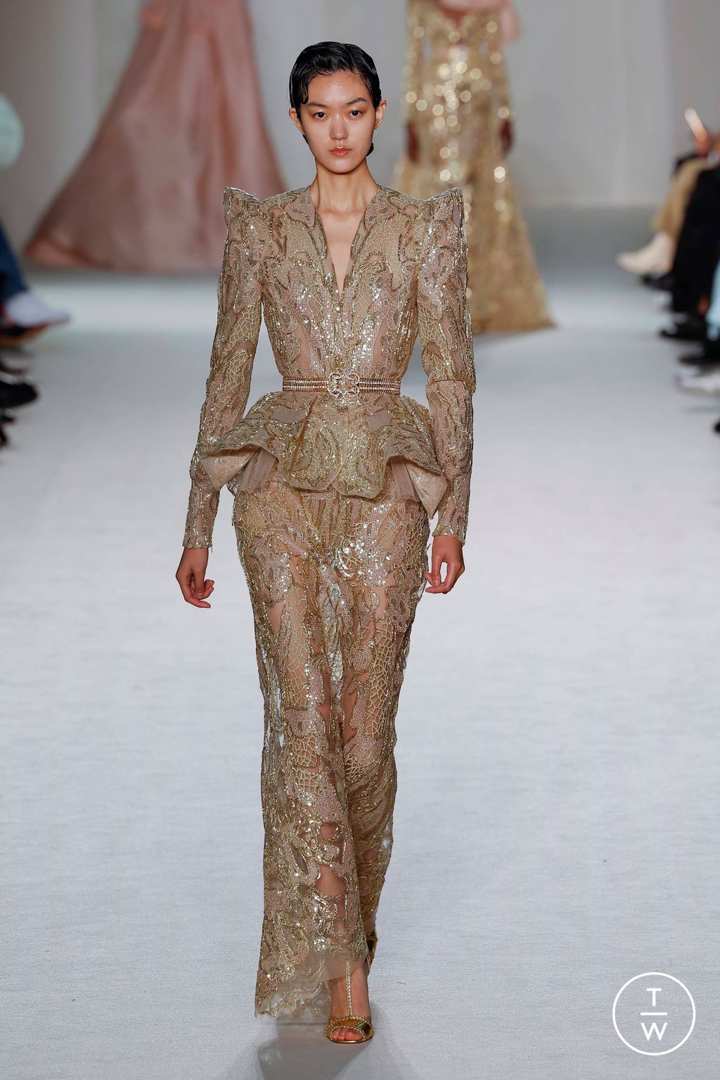 Fashion Week Paris Spring/Summer 2023 look 30 from the Elie Saab collection couture