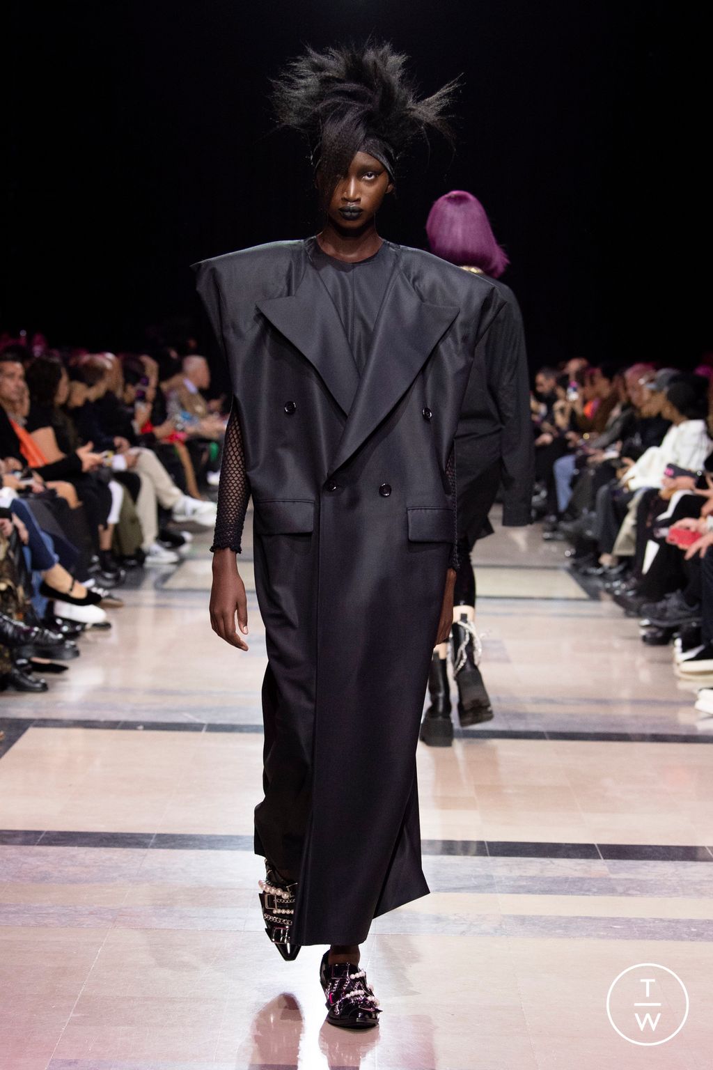 Fashion Week Paris Spring/Summer 2023 look 59 from the Junya Watanabe collection 女装