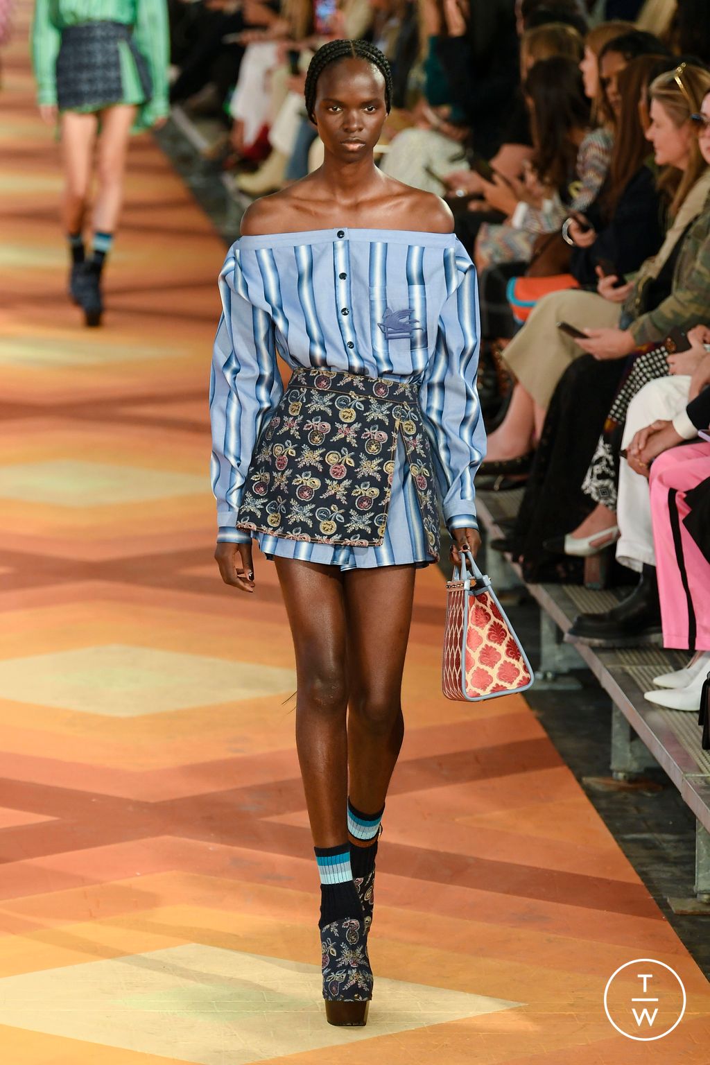 Fashion Week Milan Spring/Summer 2023 look 9 from the Etro collection 女装