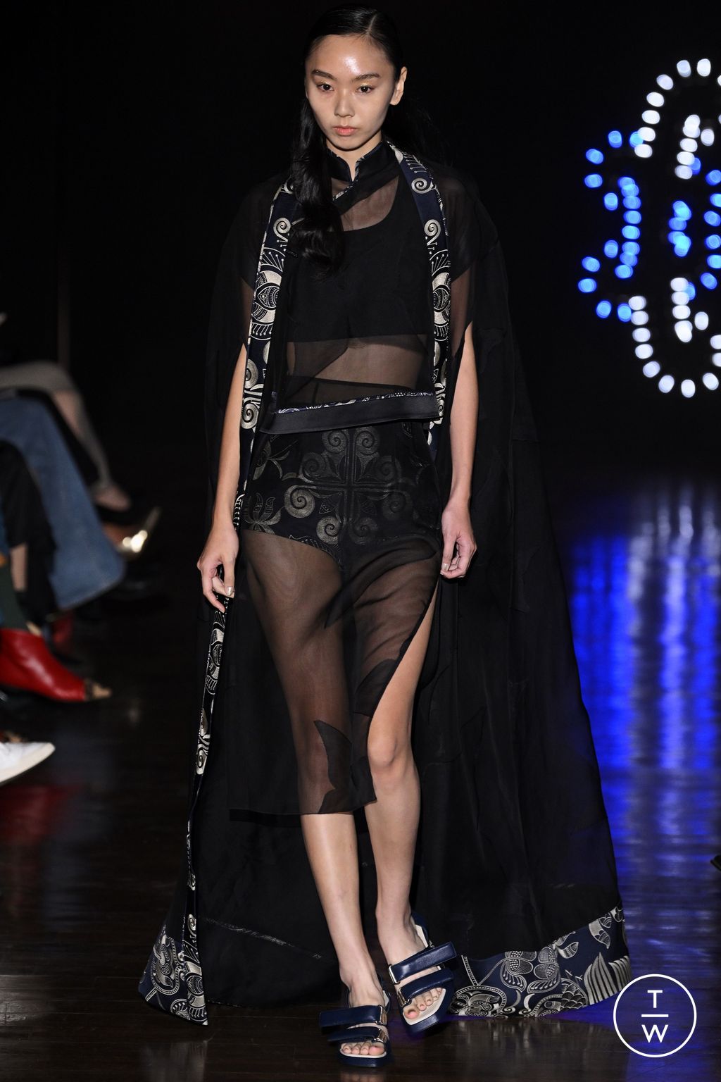 Fashion Week Milan Spring/Summer 2023 look 31 de la collection Hui womenswear