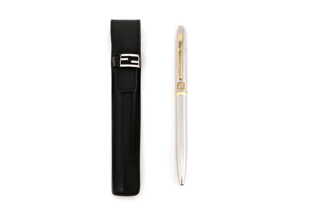 Fashion Week Milan Spring/Summer 2022 look 63 from the Fendi collection menswear accessories