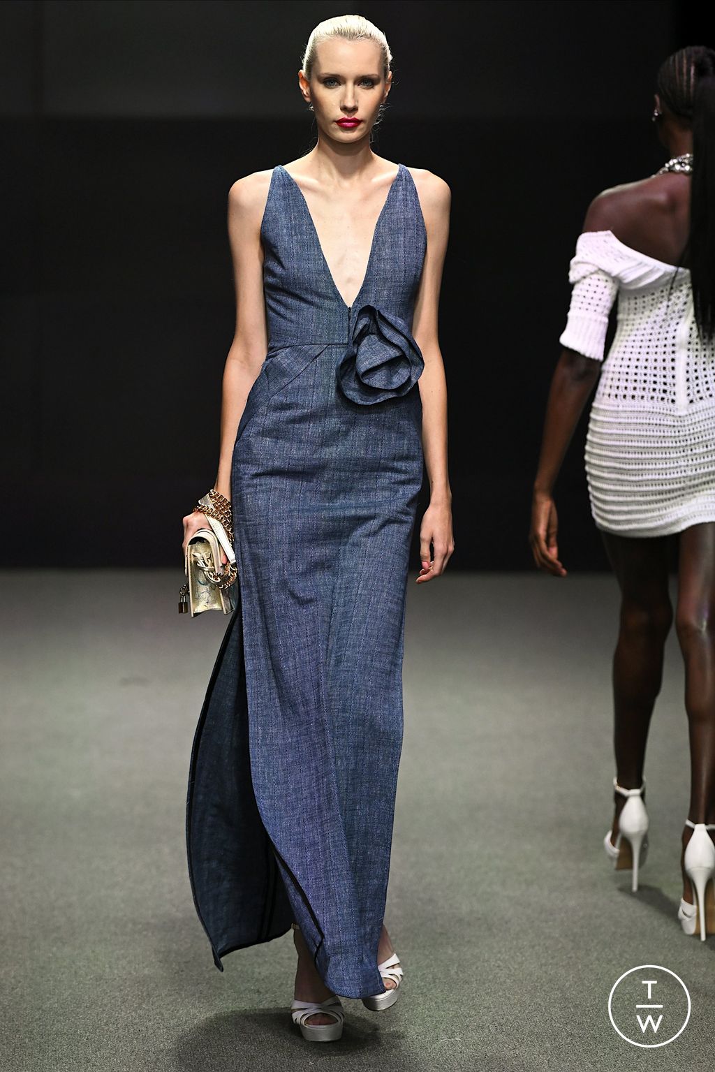 Fashion Week New York Spring/Summer 2023 look 7 de la collection Frederick Anderson womenswear