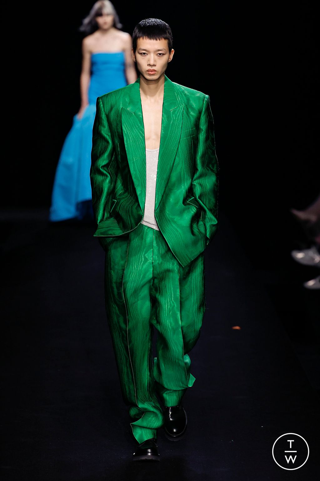 Fashion Week Paris Spring/Summer 2023 look 66 from the Valentino collection couture