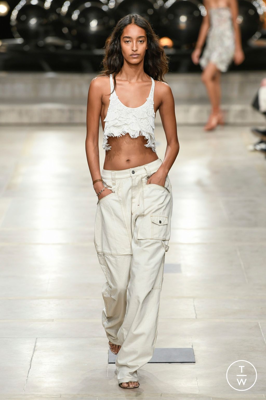 Fashion Week Paris Spring/Summer 2023 look 20 de la collection Isabel Marant womenswear