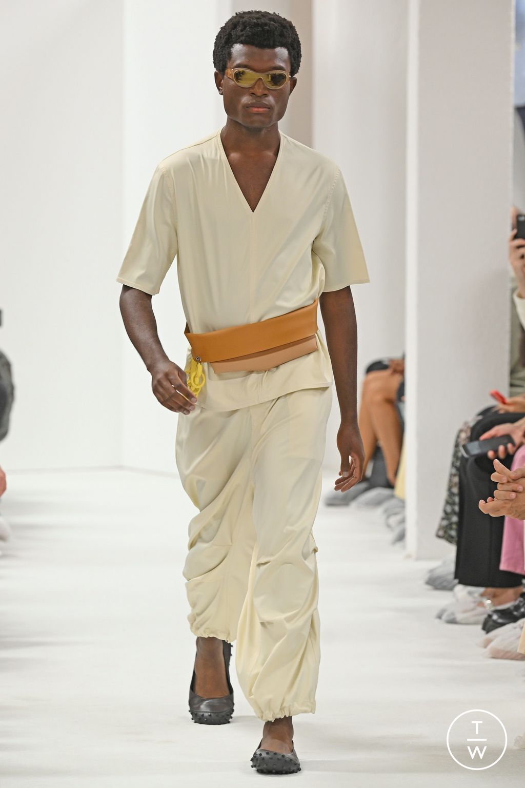 Fashion Week Milan Spring/Summer 2023 look 20 from the Sunnei collection womenswear