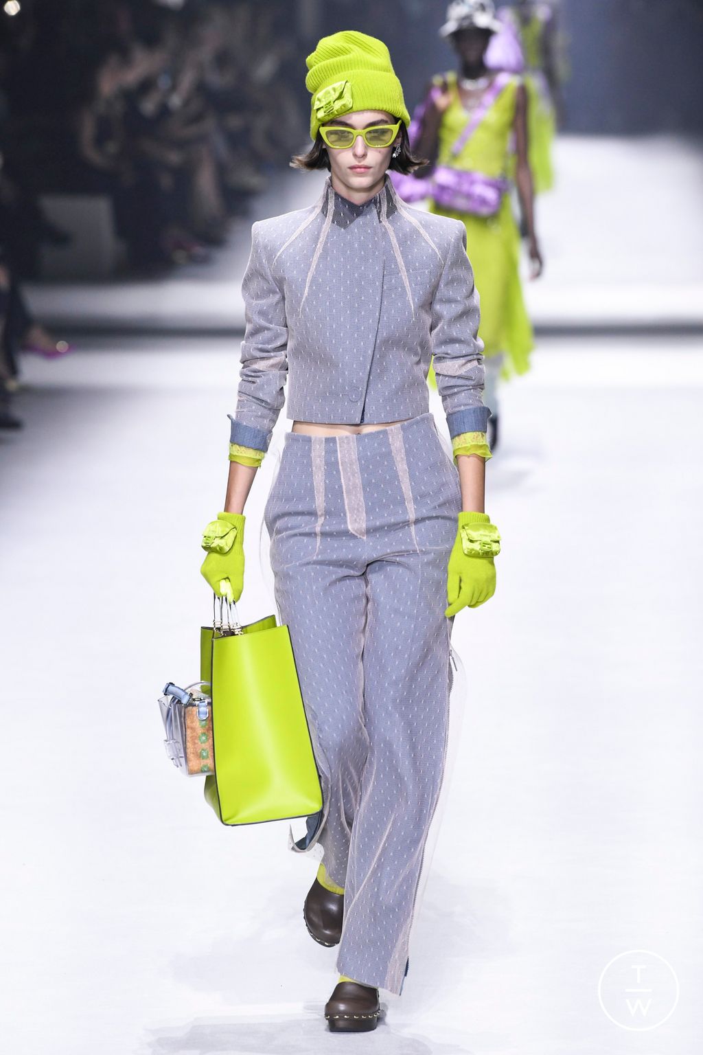 Fashion Week New York Resort 2023 look 3 from the Fendi collection 女装