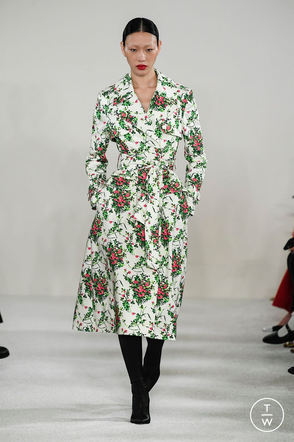 Fashion Week New York Spring/Summer 2023 look 16 de la collection Carolina Herrera womenswear