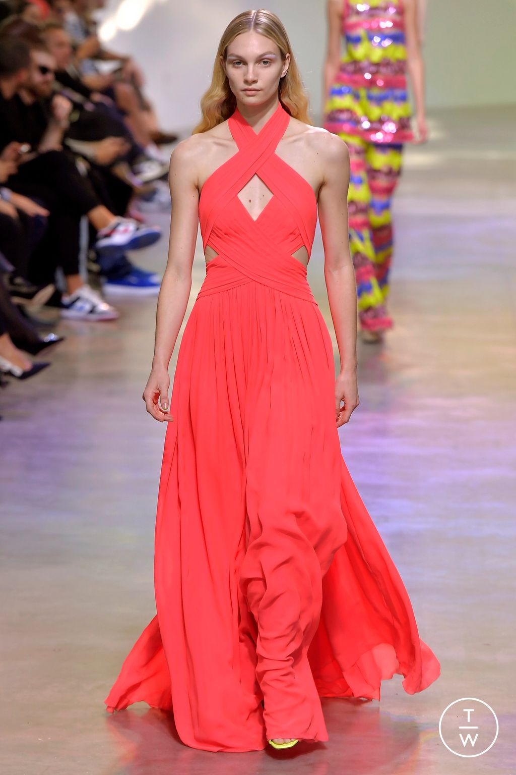 Fashion Week Paris Spring/Summer 2023 look 21 from the Elie Saab collection 女装