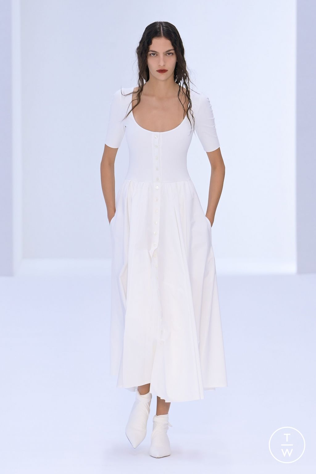 Fashion Week Milan Spring/Summer 2023 look 5 de la collection Philosophy di Lorenzo Serafini womenswear