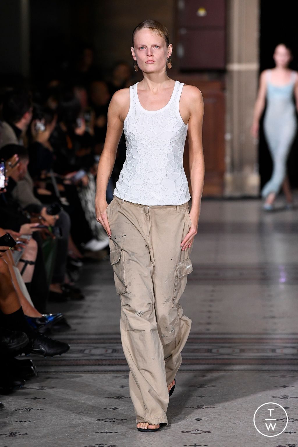 Fashion Week Paris Spring/Summer 2023 look 33 from the Coperni collection womenswear