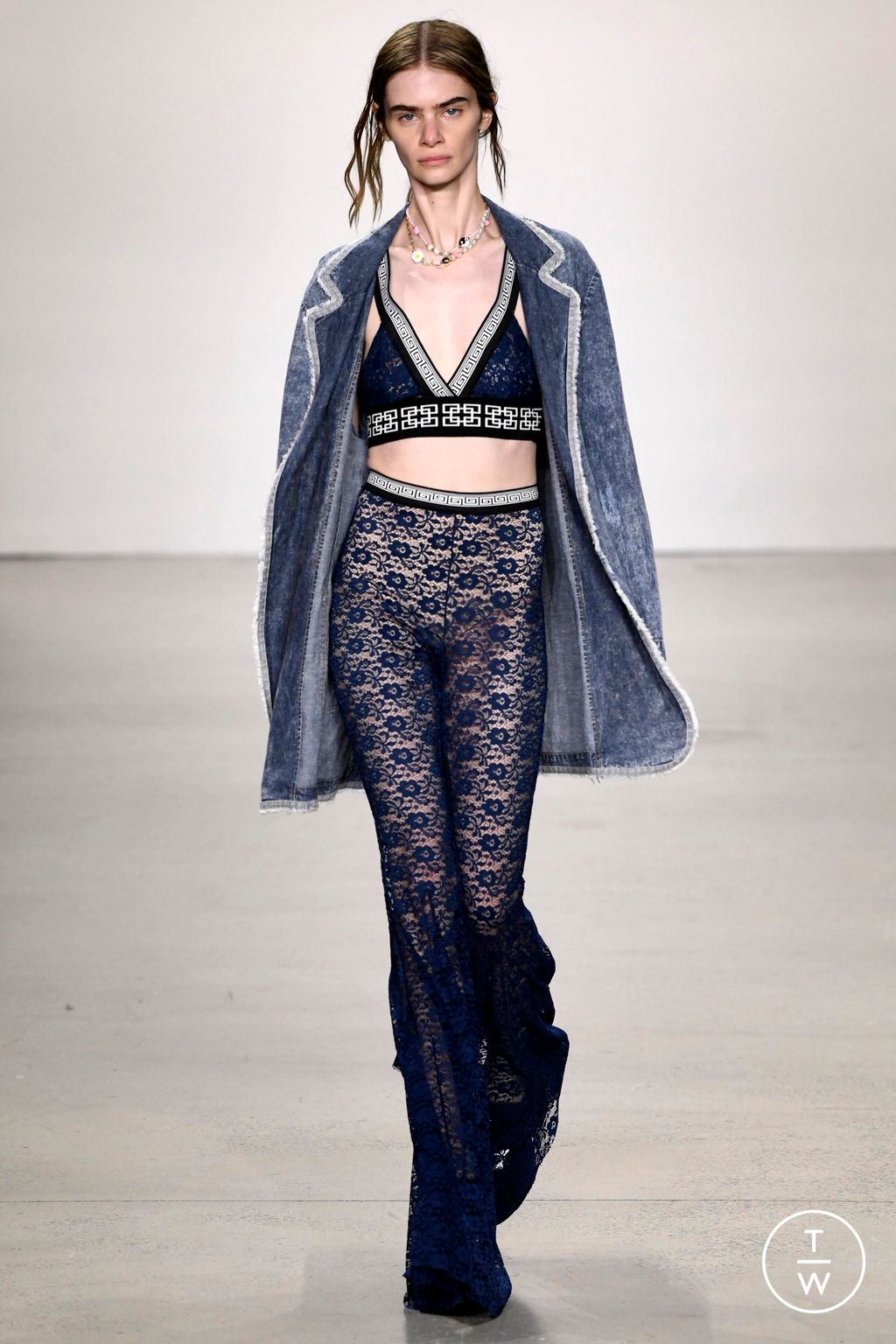 Fashion Week New York Spring/Summer 2023 look 35 from the Vivienne Tam collection womenswear