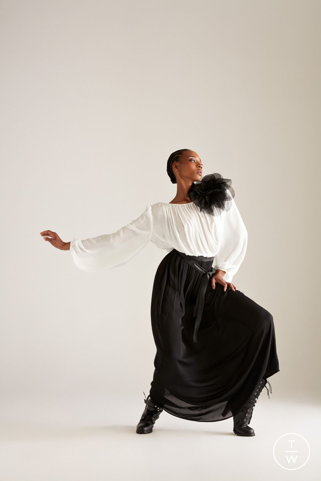 Fashion Week New York Resort 2025 look 7 from the Frederick Anderson collection womenswear