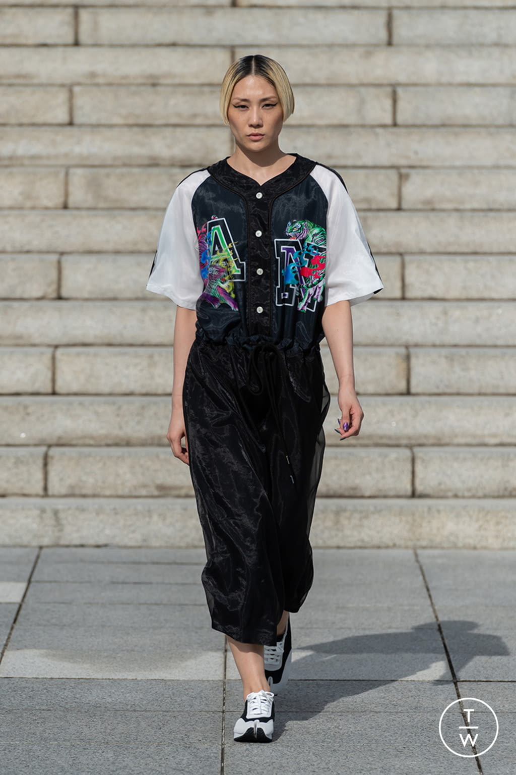 Fashion Week Milan Spring/Summer 2021 look 8 from the Atsushi Nakashima collection womenswear