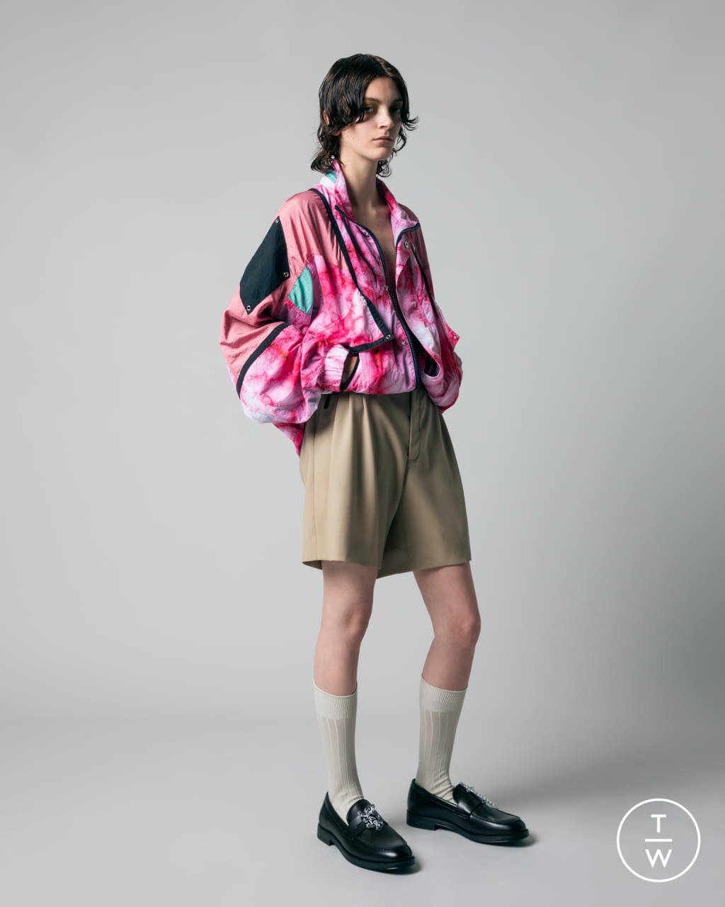 Fashion Week Paris Spring/Summer 2022 look 8 from the EGONlab collection 男装