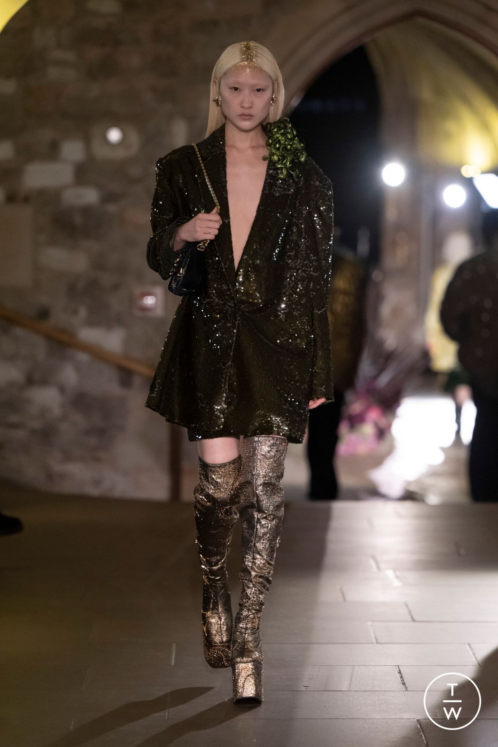 Fashion Week London Fall/Winter 2024 look 8 from the MITHRIDATE collection womenswear