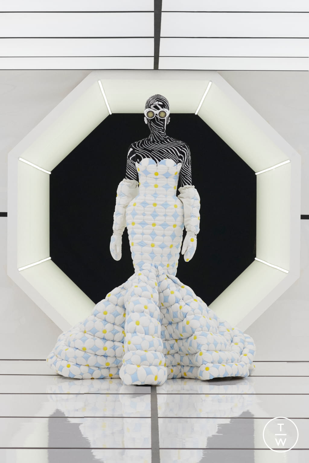 8 moncler richard quinn