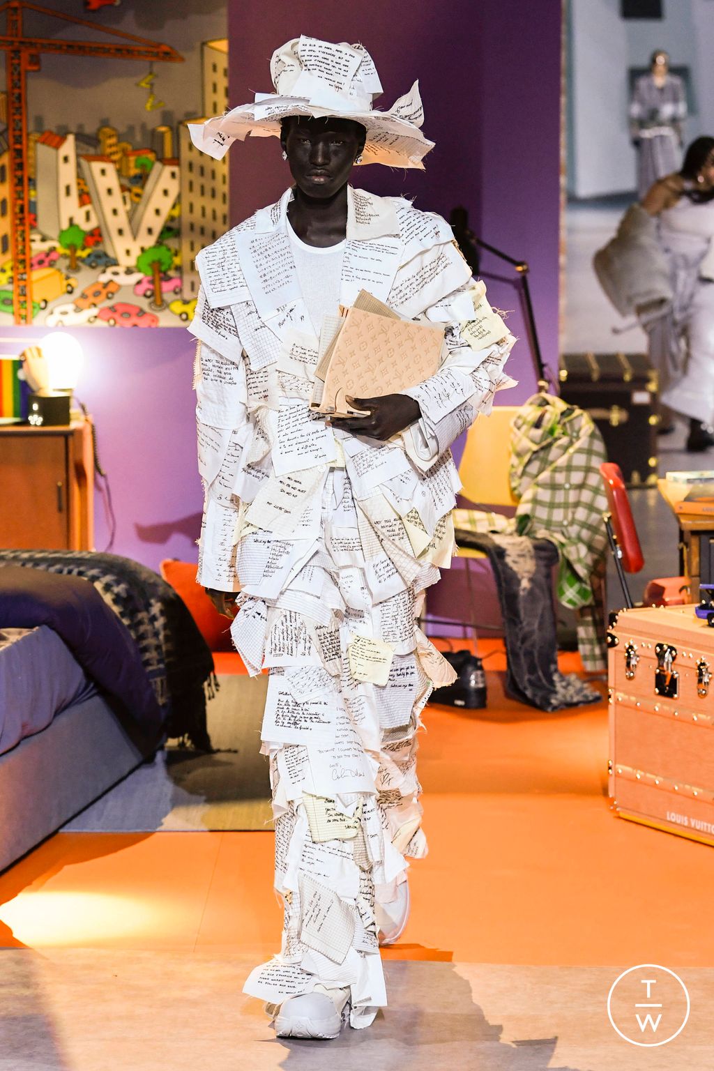Fashion Week Paris Fall/Winter 2023 look 34 de la collection Louis Vuitton menswear