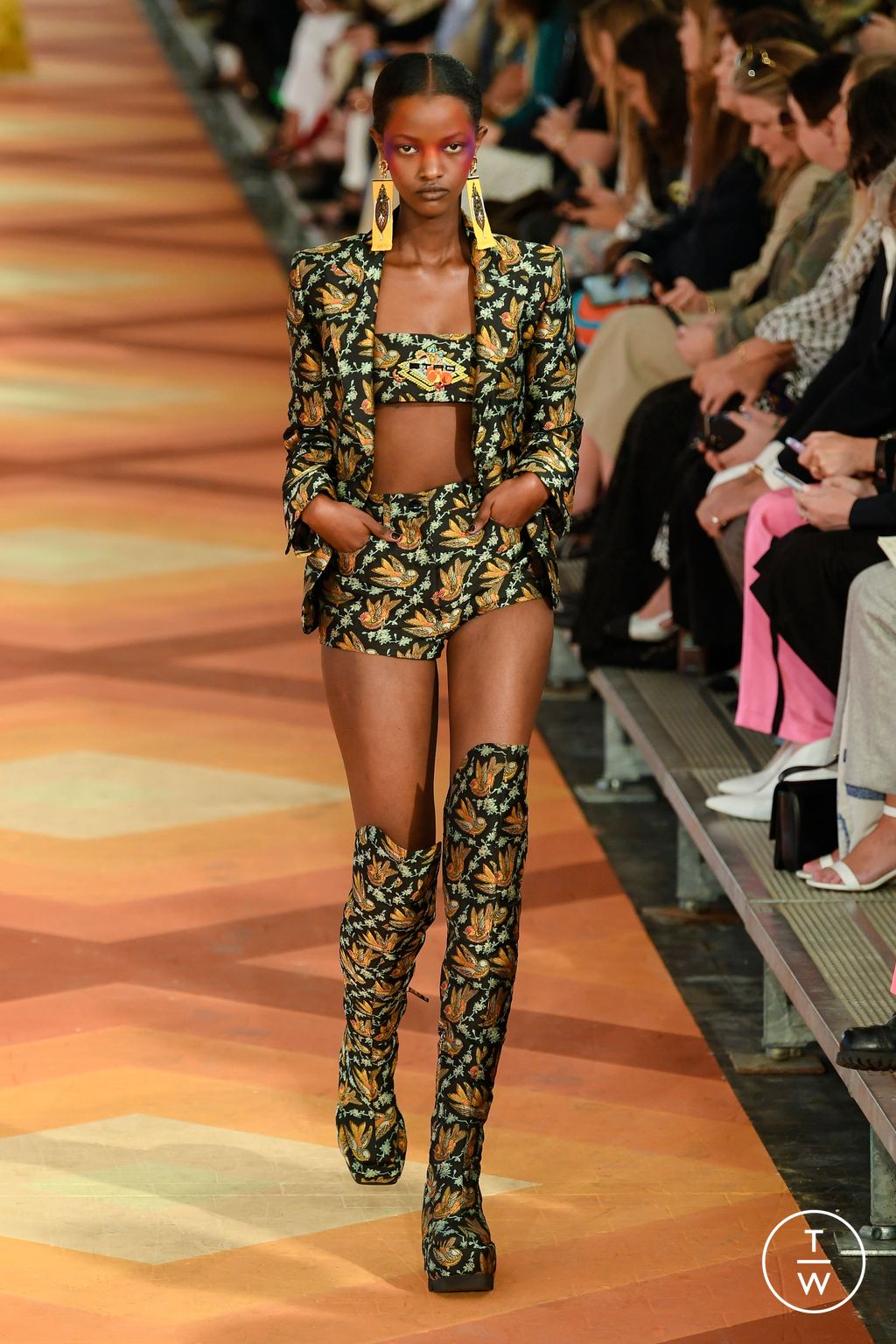 Fashion Week Milan Spring/Summer 2023 look 41 from the Etro collection womenswear
