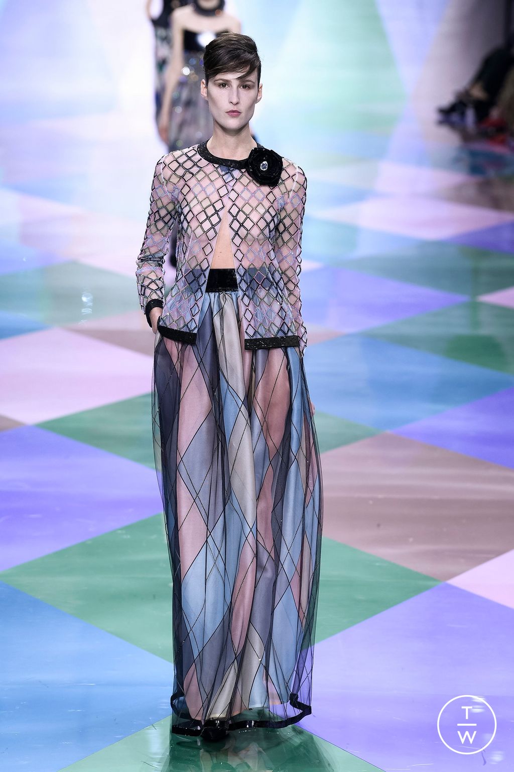 Fashion Week Paris Spring/Summer 2023 look 59 from the Giorgio Armani Privé collection 高级定制