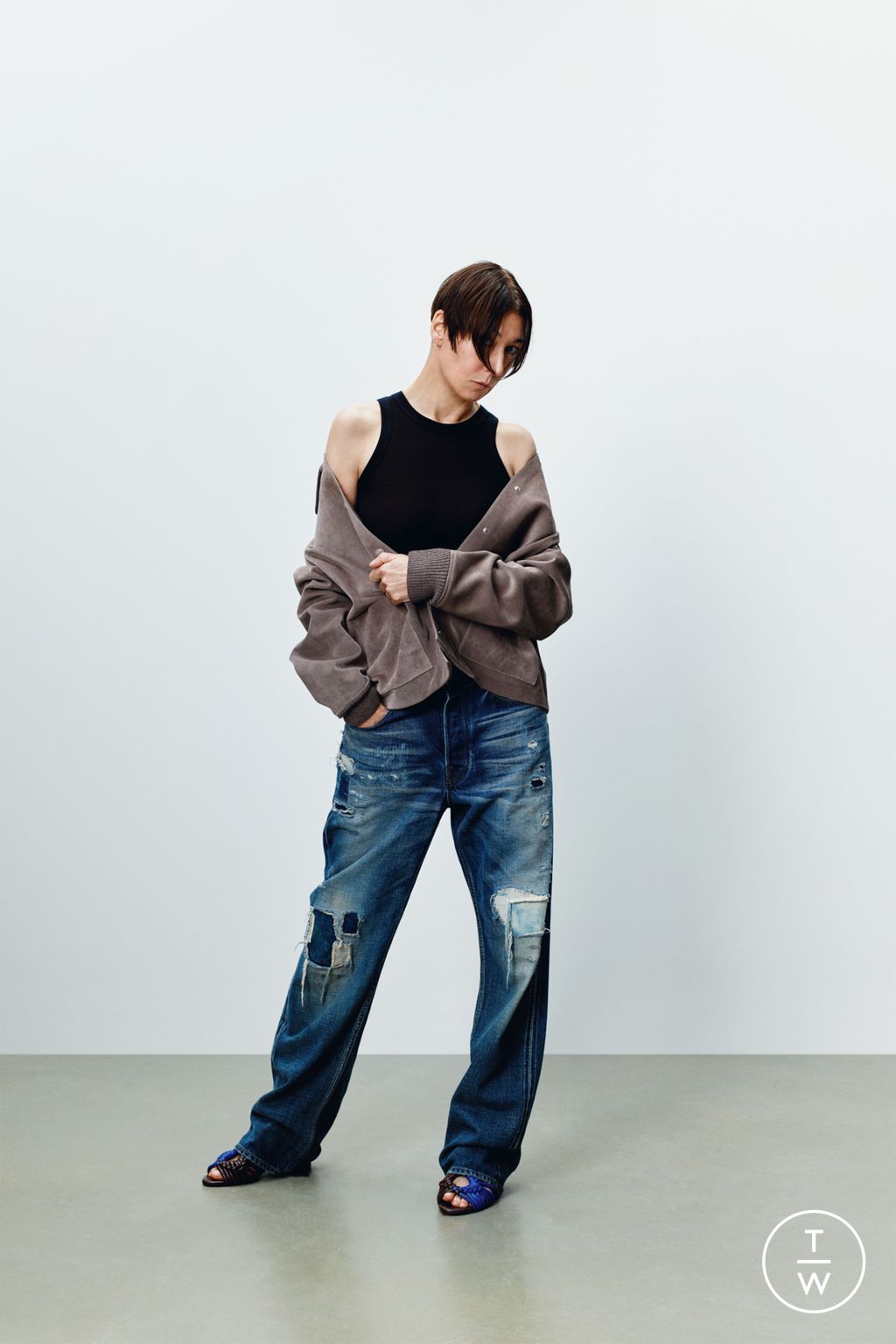 Fashion Week Paris Fall/Winter 2026 look 81 from the JW Anderson collection womenswear