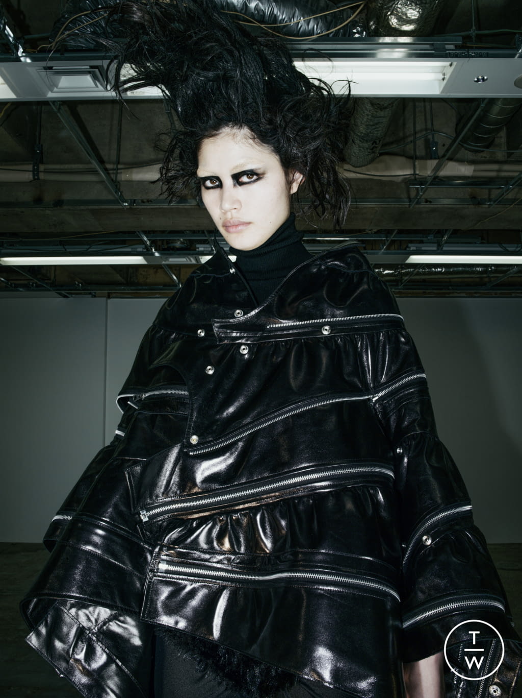 Fashion Week Paris Fall/Winter 2022 look 7 from the Junya Watanabe collection womenswear