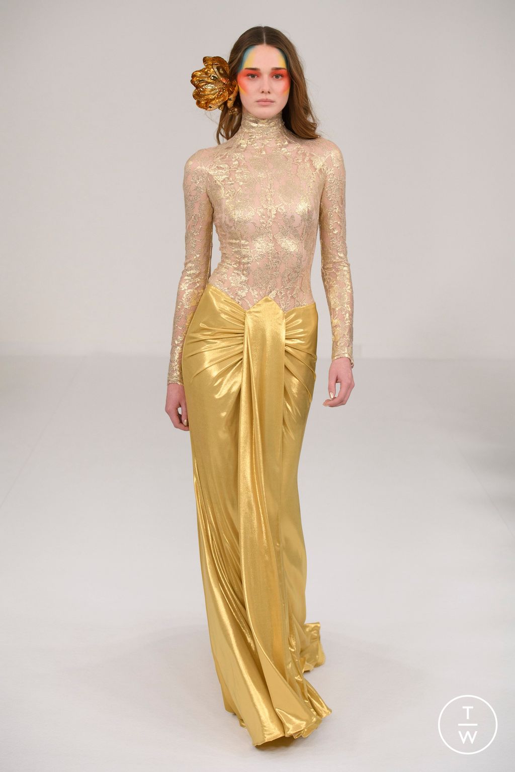 Fashion Week Paris Spring/Summer 2023 look 4 from the Alexis Mabille collection 高级定制