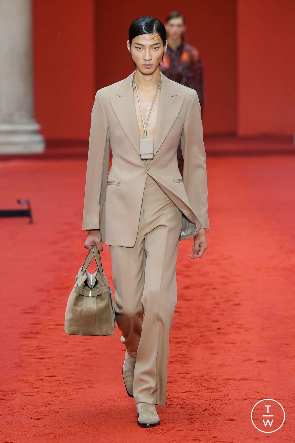 Fashion Week Milan Spring/Summer 2023 look 46 from the Ferragamo collection 女装