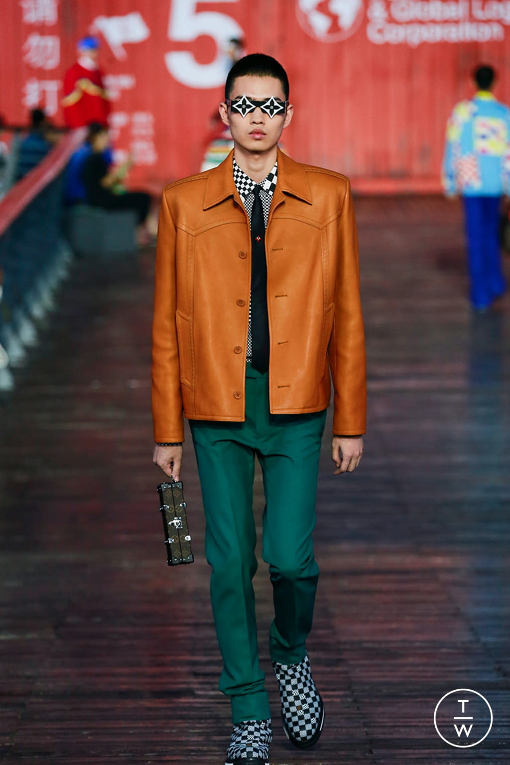 Fashion Week Paris Spring/Summer 2021 look 36 from the Louis Vuitton collection menswear