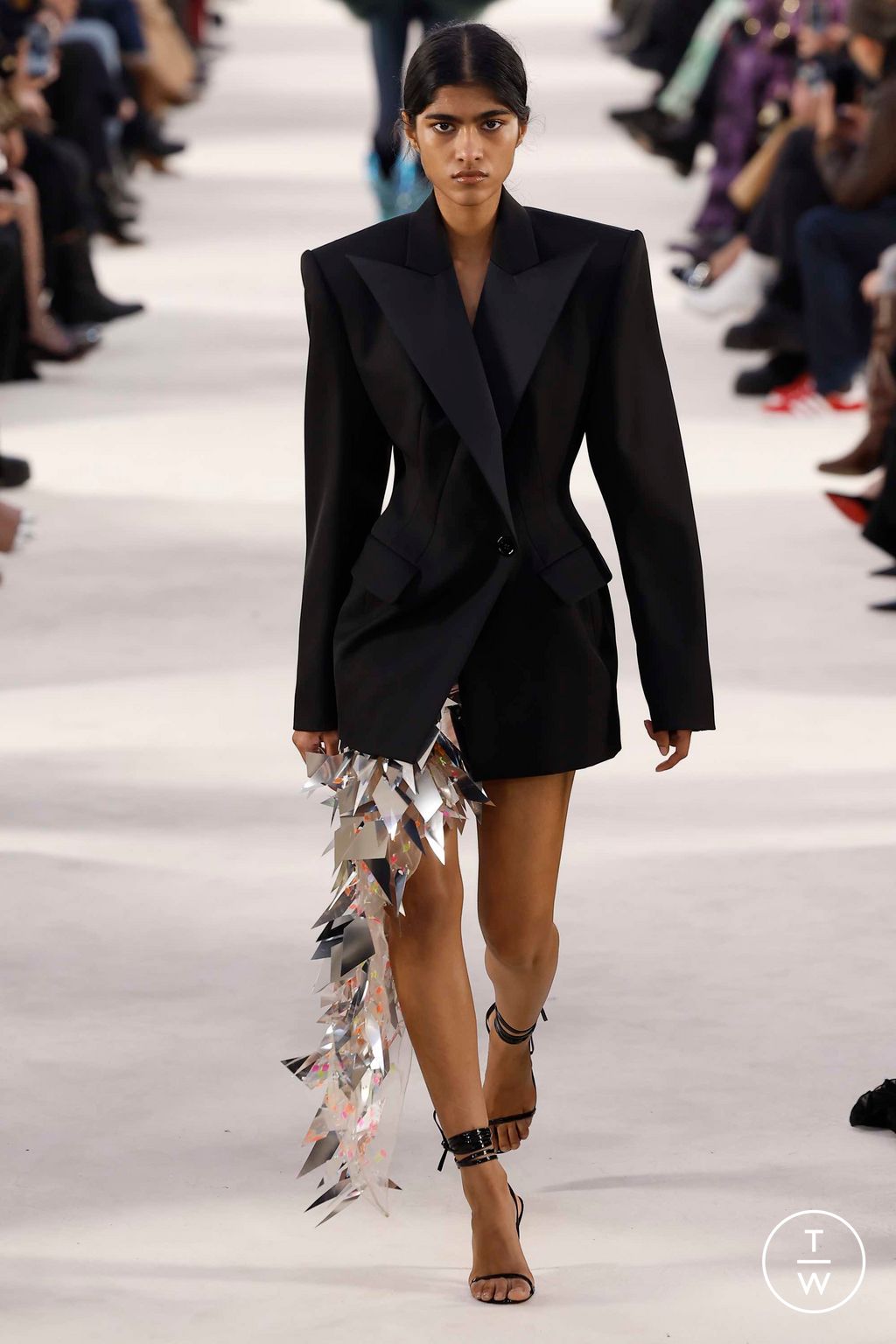 Fashion Week Paris Spring/Summer 2023 look 15 from the Alexandre Vauthier collection couture
