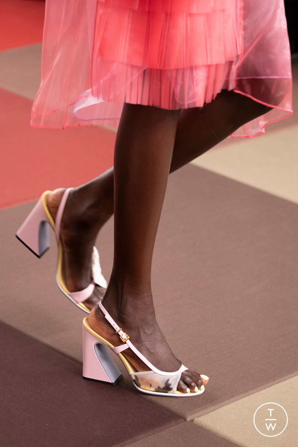 Fashion Week Milan Spring/Summer 2026 look 250 de la collection Fendi womenswear accessories