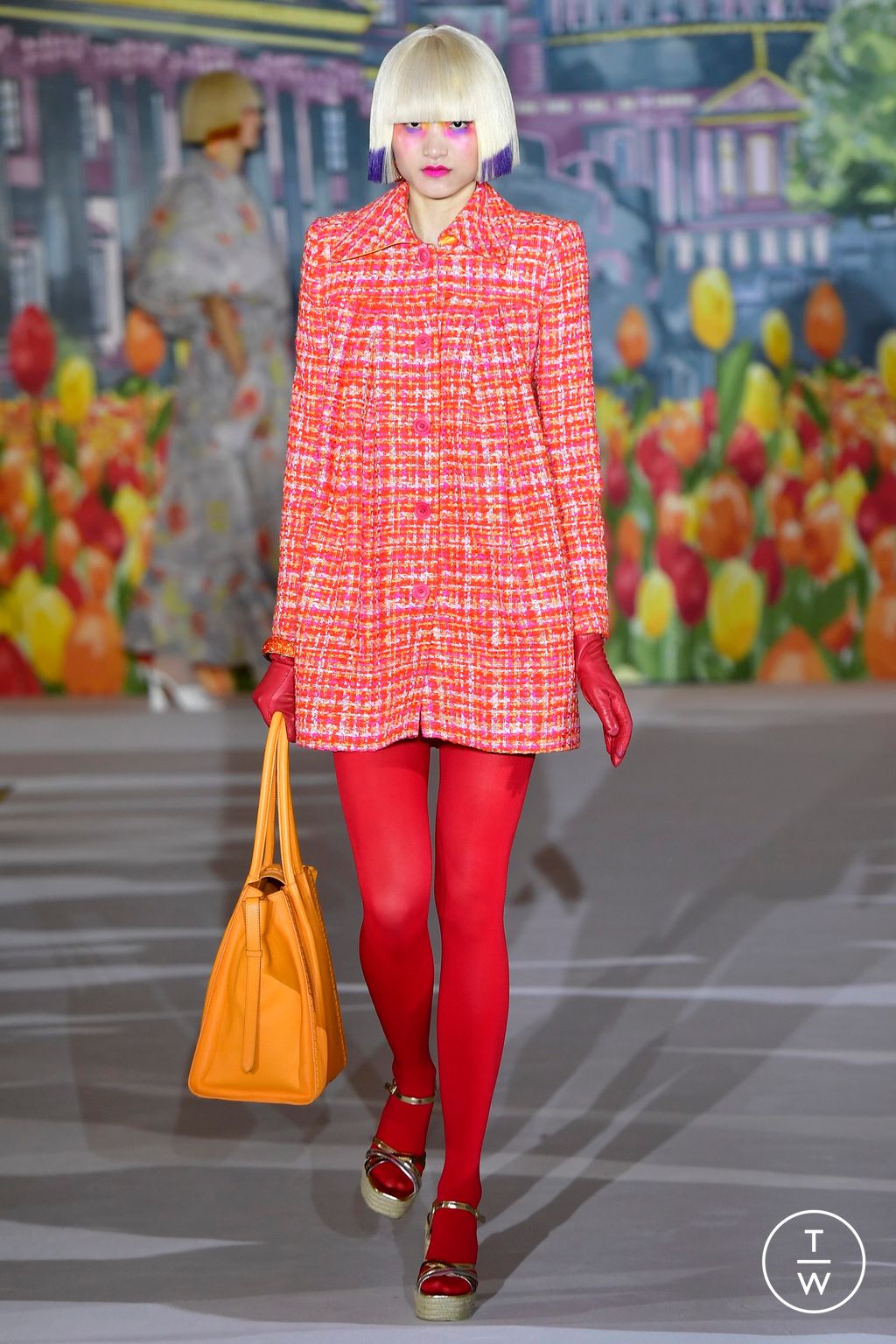 Fashion Week London Spring/Summer 2023 look 6 from the Paul Costelloe collection womenswear