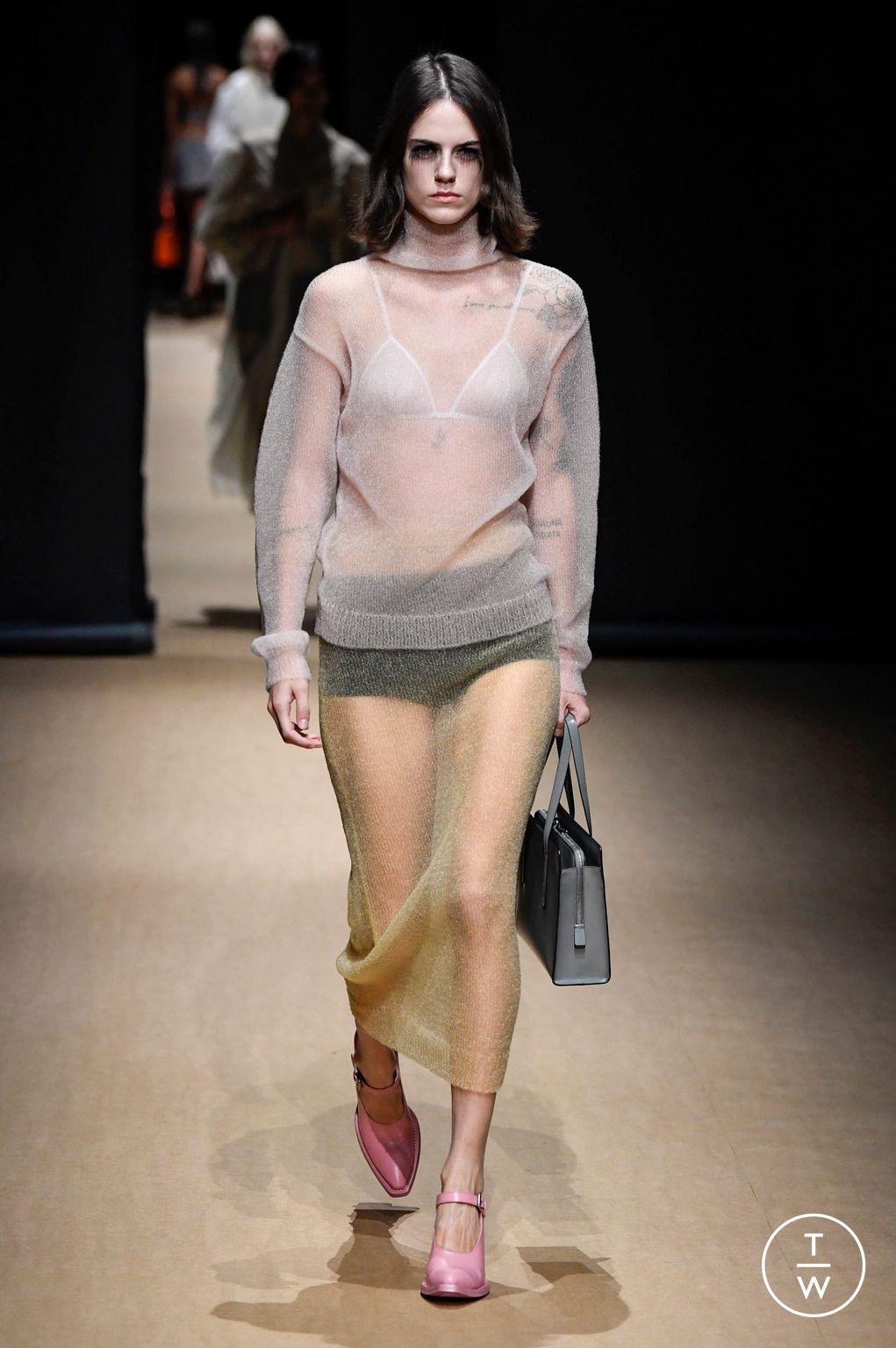 Fashion Week Milan Spring/Summer 2023 look 25 from the Prada collection womenswear