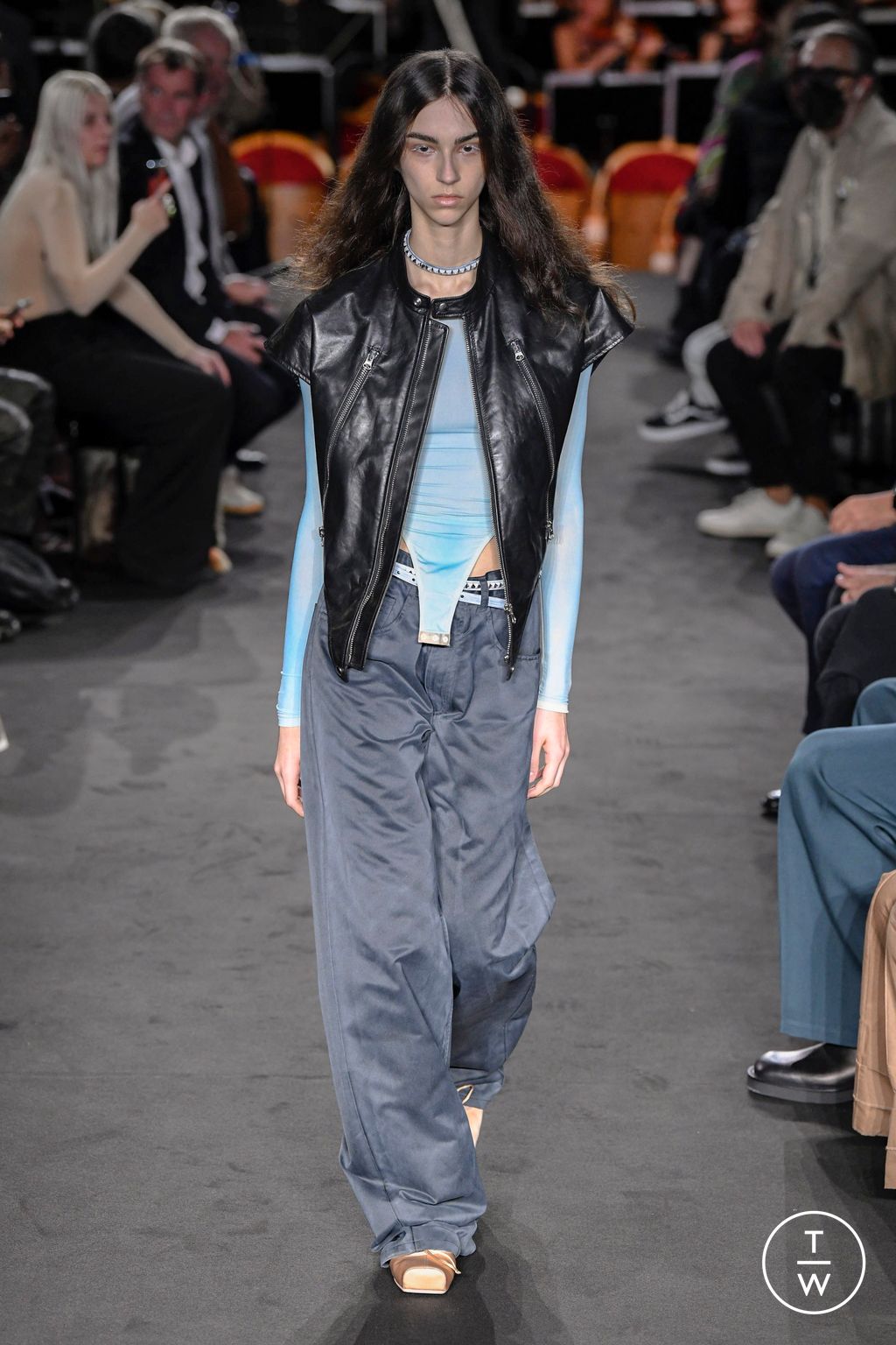 Fashion Week Milan Spring/Summer 2023 look 3 from the MM6 Maison Margiela collection womenswear