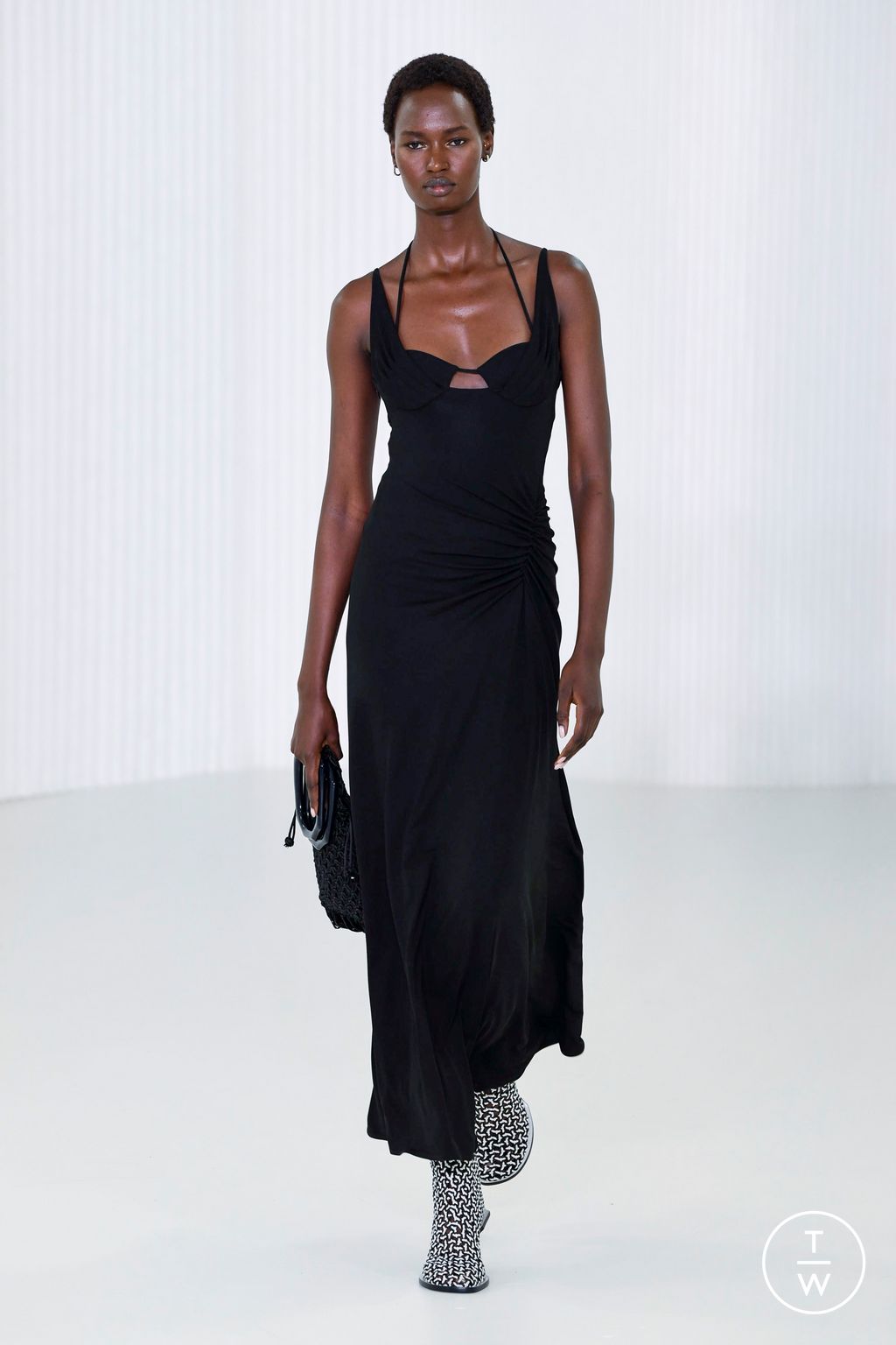 Fashion Week New York Spring/Summer 2023 look 10 de la collection Simkhai womenswear