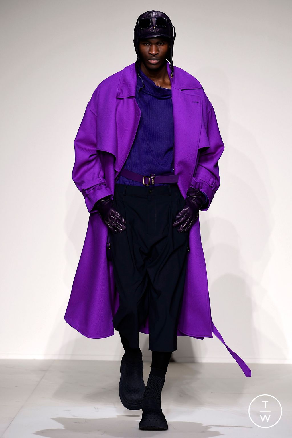 Fashion Week Milan Fall/Winter 2023 look 73 from the Emporio Armani collection menswear