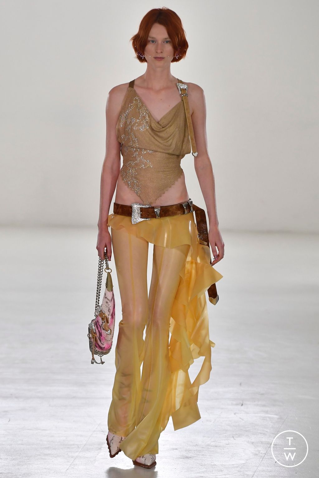 Fashion Week London Spring/Summer 2023 look 15 from the Poster Girl collection 女装