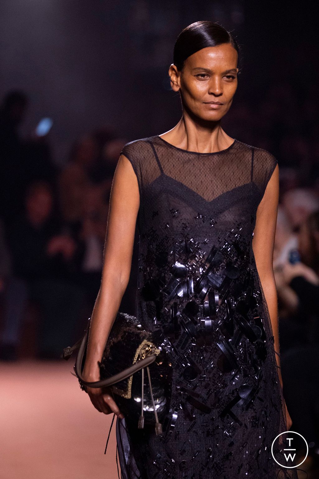 Fashion Week Milan Fall/Winter 2025 look 255 from the Fendi collection 女装配饰