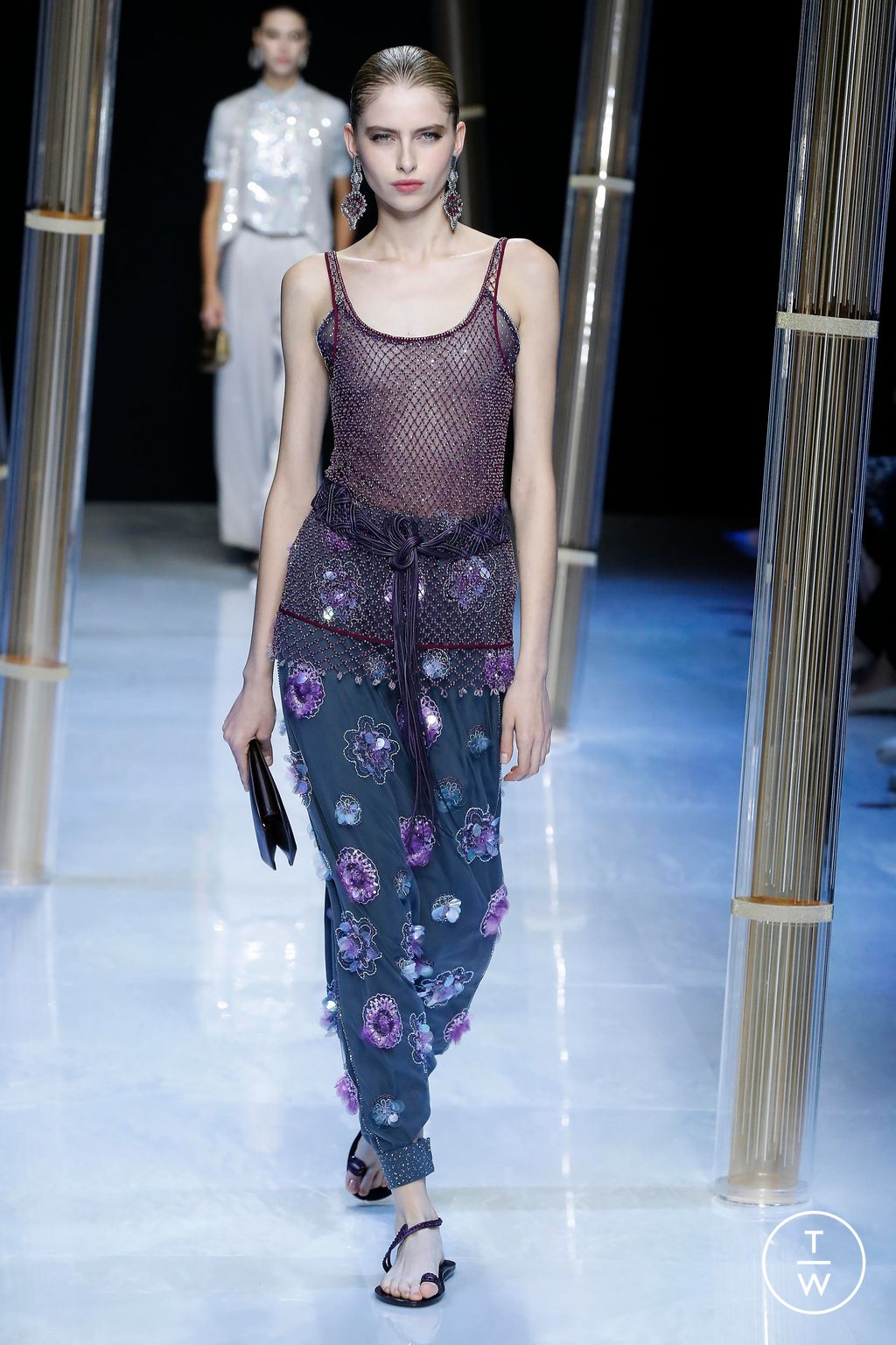 Fashion Week Milan Spring/Summer 2023 look 43 from the Giorgio Armani collection 女装