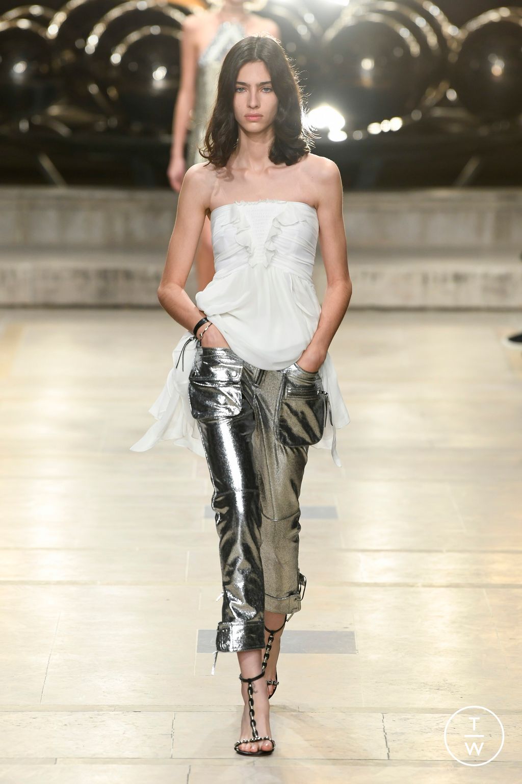 Fashion Week Paris Spring/Summer 2023 look 50 de la collection Isabel Marant womenswear
