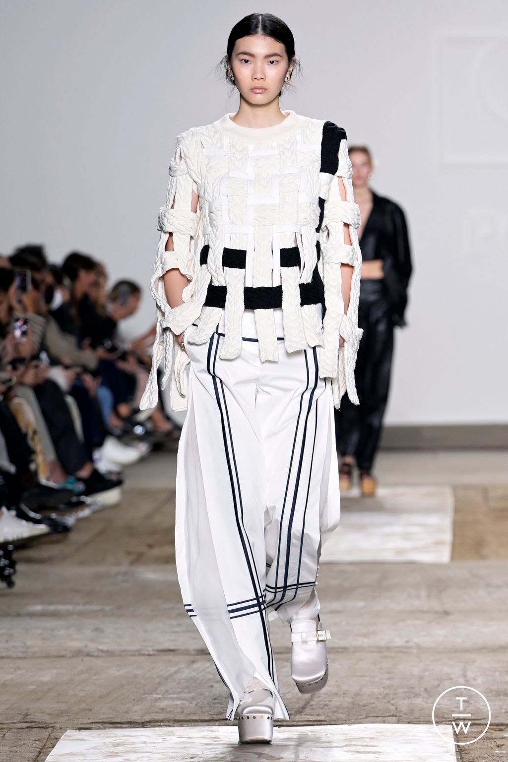 Fashion Week Milan Spring/Summer 2023 look 12 from the Ports 1961 collection womenswear