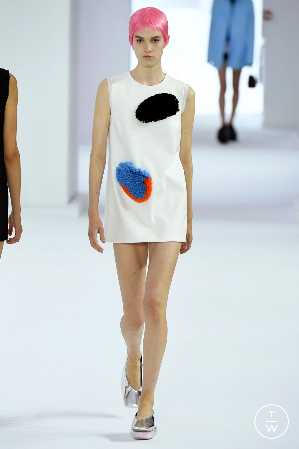 Fashion Week Paris Spring/Summer 2023 look 30 from the Shang Xia collection 女装