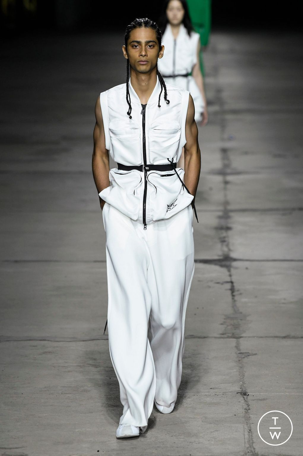 Fashion Week Milan Spring/Summer 2023 look 4 from the Onitsuka Tiger collection womenswear