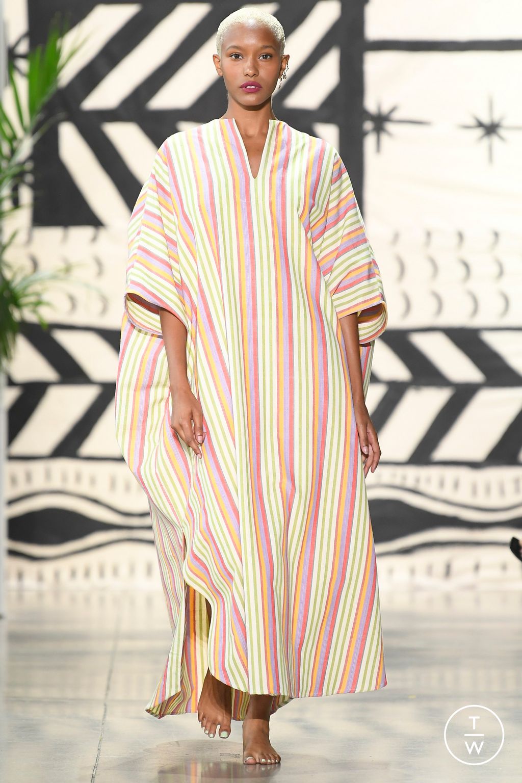 Fashion Week New York Spring/Summer 2023 look 48 from the Studio 189 collection womenswear