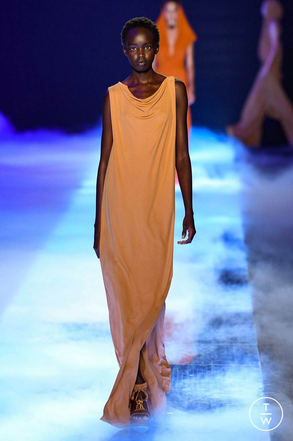 Fashion Week Milan Spring/Summer 2023 look 28 de la collection Alberta Ferretti womenswear