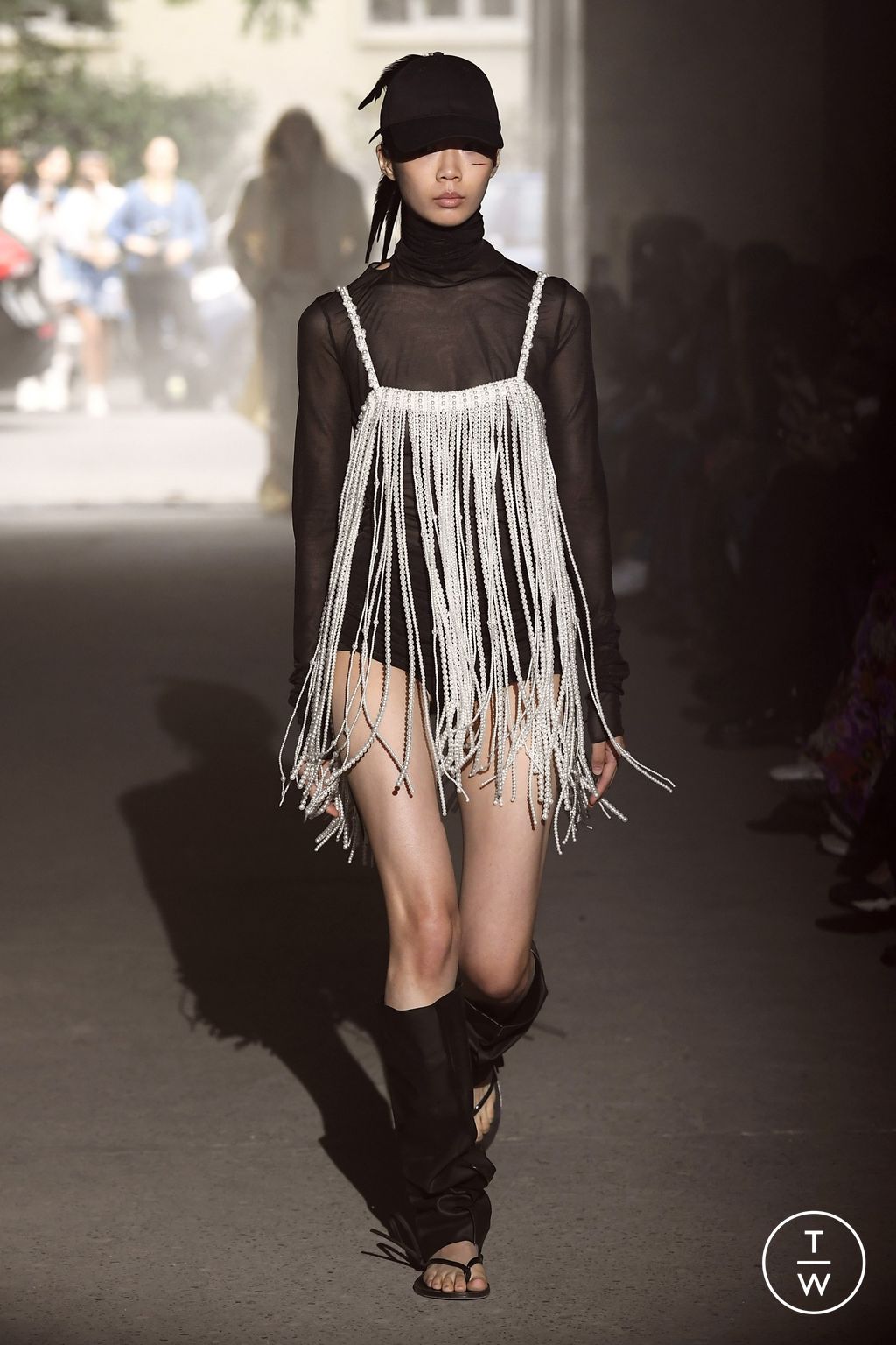 Fashion Week Milan Spring/Summer 2023 look 10 de la collection AC9 womenswear