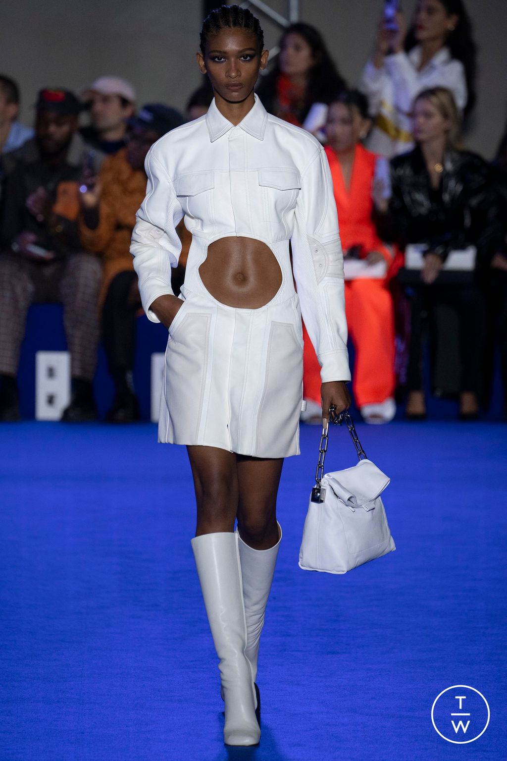 Fashion Week Paris Spring/Summer 2023 look 28 from the Off-White collection 女装