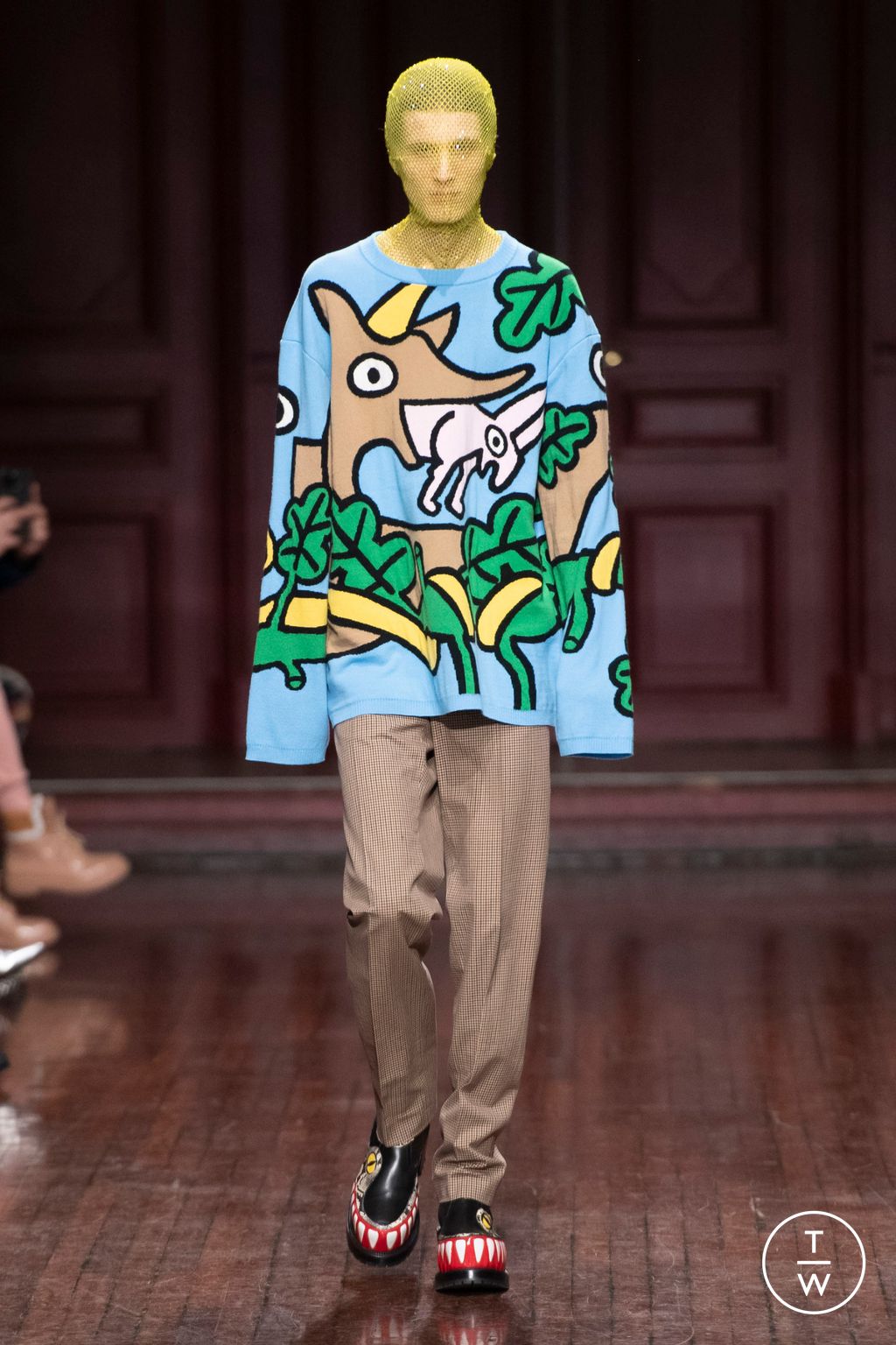 Fashion Week Paris Fall/Winter 2023 look 40 from the Walter Van Beirendonck collection 男装