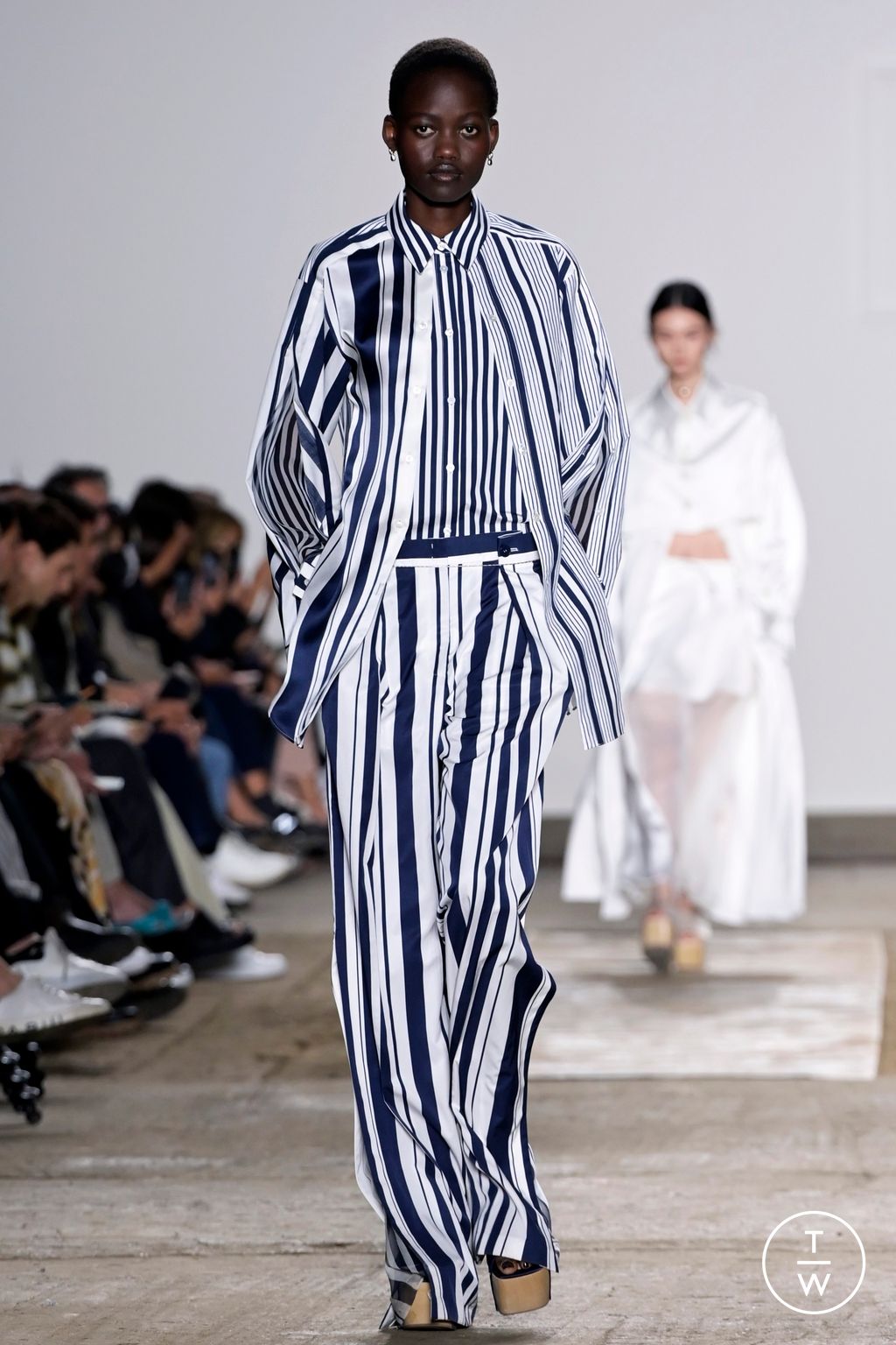 Fashion Week Milan Spring/Summer 2023 look 28 from the Ports 1961 collection womenswear